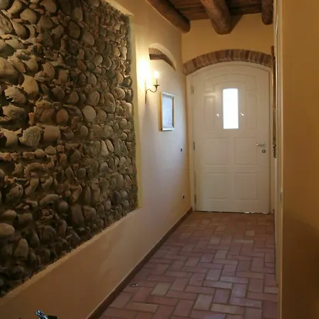 Relais Corte Sant' Agata Konukevi 2*